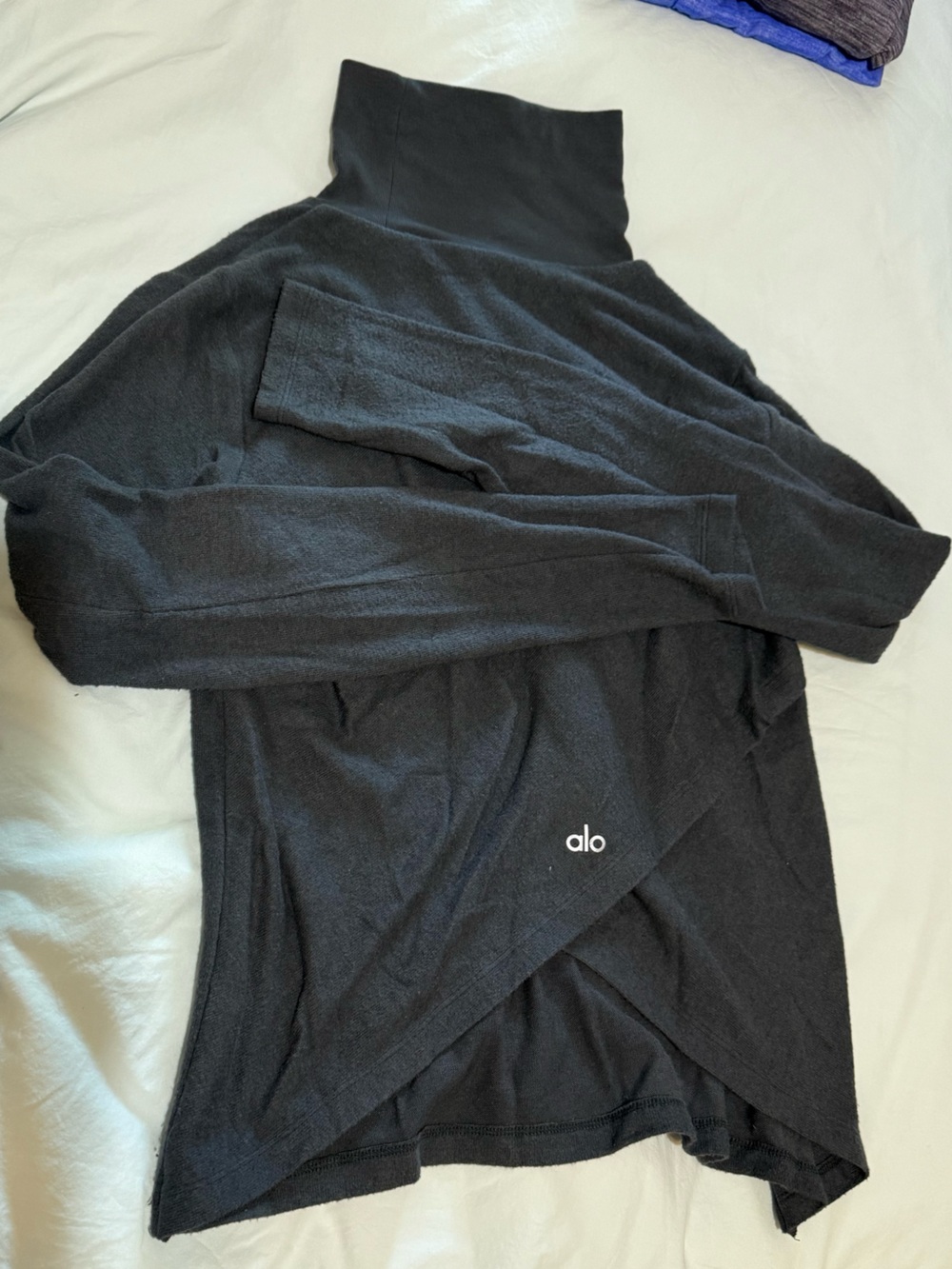 Alo yoga embrace long sleeve - Picture 4 of 4